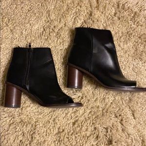 Open toe boot heels